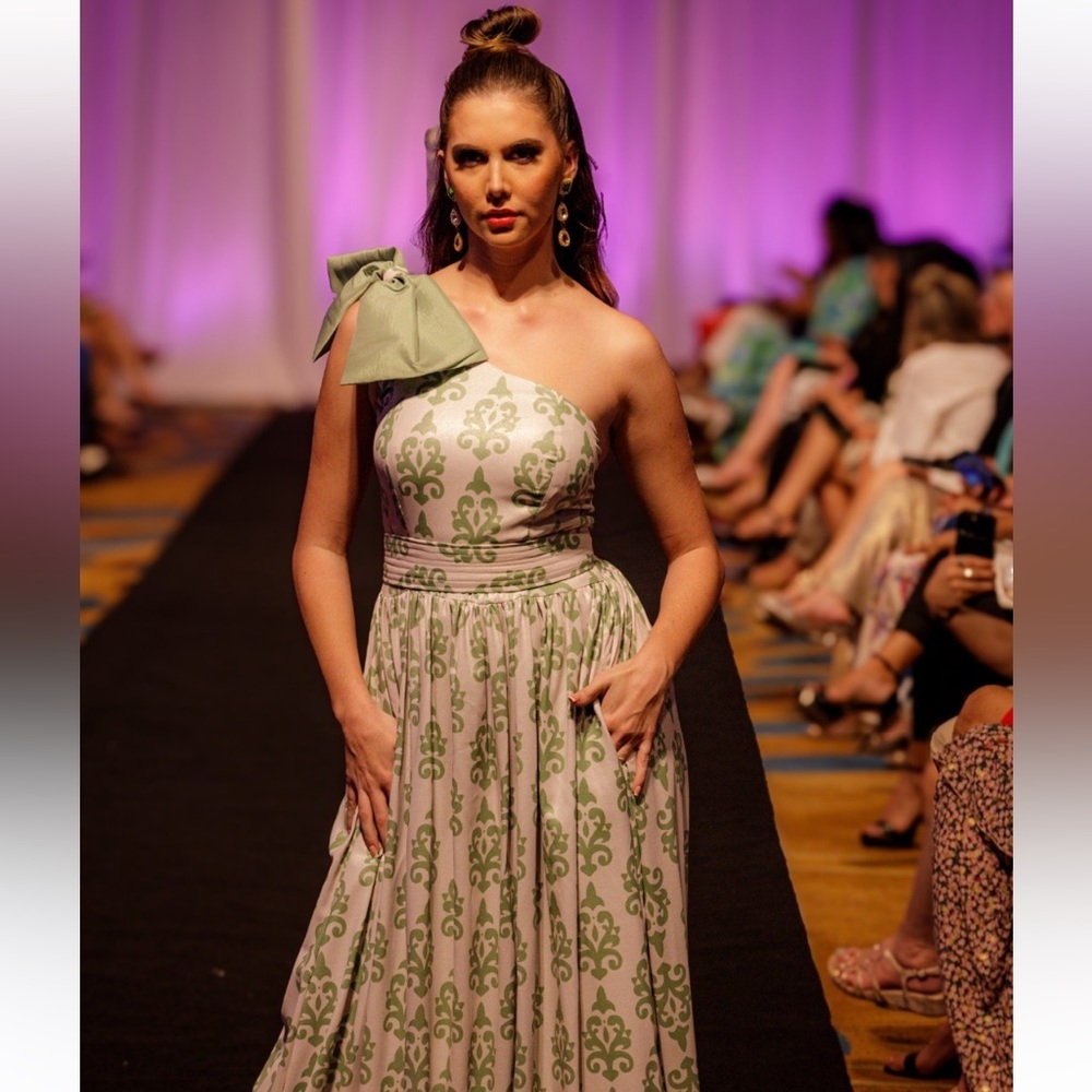 Mar A Mar Resort wear Green One-Shoulder Dress with Bow